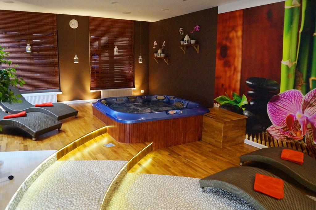 Zefir Spa Polańczyk エクステリア 写真